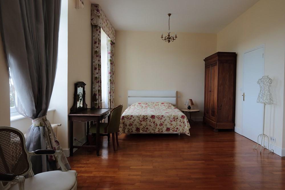 Bed and Breakfast La Maison De Ma Tante Pougues-les-Eaux Экстерьер фото